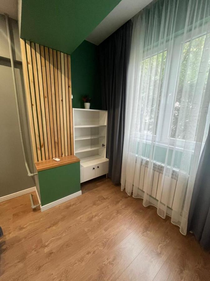Evergreen Apartment